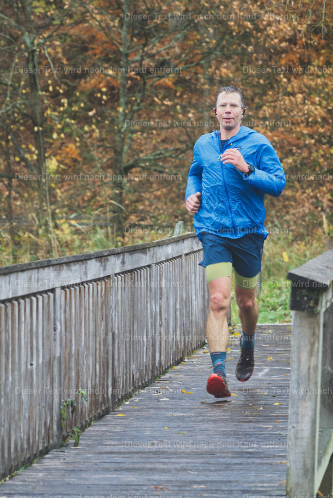 cineathletes-huegelland-2025-11-09-11-06-47 | Sportfotografie rund um Obstacle Course Racing und Trail Run - Realisiert mit Pictrs.com