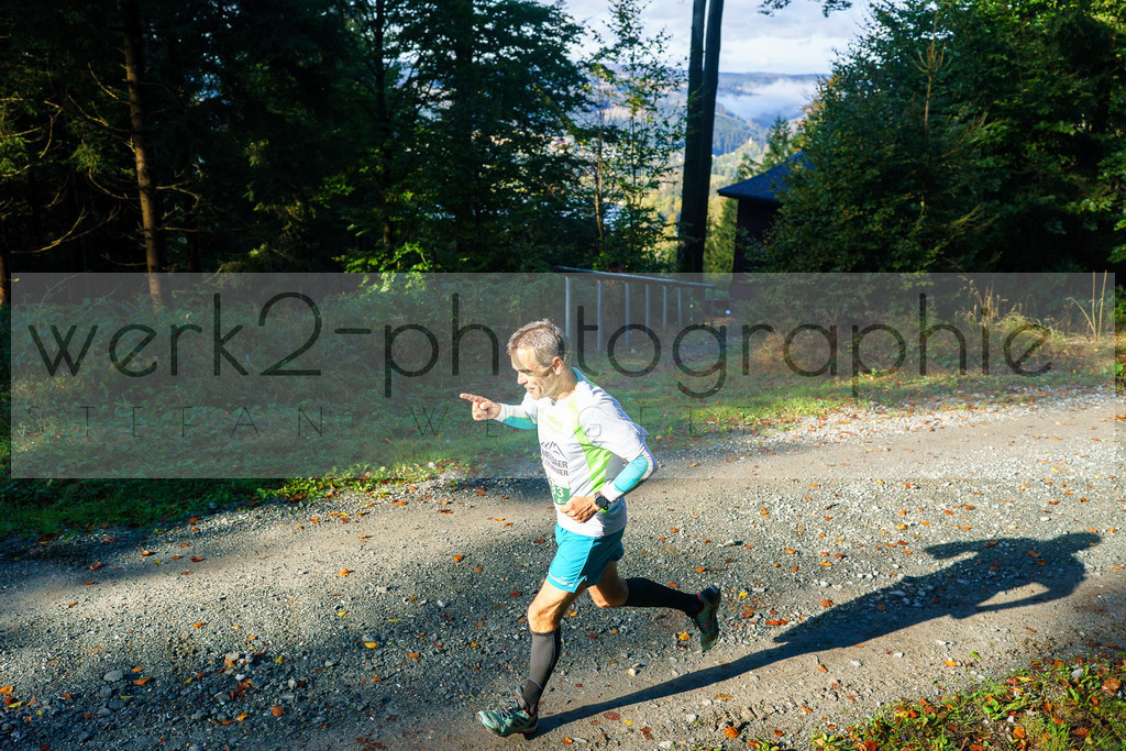 Herbstlauf 2024 | Rennsteig-Herbstlauf von Neuhaus am Rennweg nach Masserberg am 6. Oktober 2024