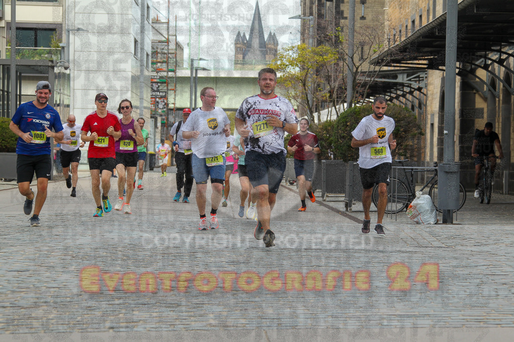250920_1325_EV4_5505 | Sportfotografie im Rhein-Sieg Kreis, Köln, Bonn, NRW, Rheinland Pfalz, Hessen, etc. Unser Tätigkeitsfeld umfasst den Laufsport vom Volkslauf über den Marathon, Duathlon, Triathon bis zum Ultralauf wie Kölnpfad Ultra oder Schindertrail.