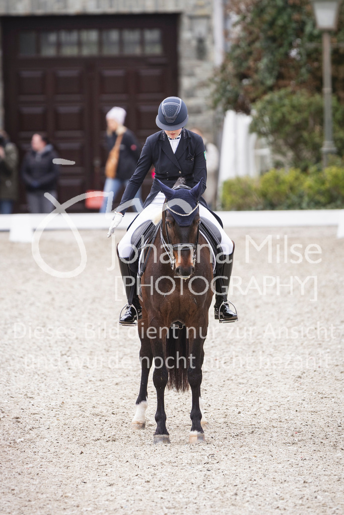 260412_Kronberg_S-Dressur-608 | Deine schönsten Turniermomente als professionelle Fotos! Entdecke hochwertige Pferdesport-Fotografie im Online-Shop. Jetzt Fotos finden & bestellen!