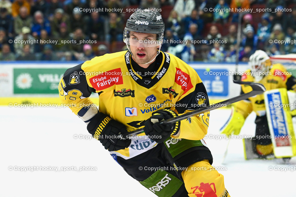 EC IDM Wärmepumpen VSV vs. HC Pustertal | #58 Svedberg John Viktor Alexander HC PUSTERTAL, EC IDM Wärmepumpen VSV vs. HC Pustertal, EC IDM Wärmepumpen VSV vs. HC Pustertal am 15.11.2024 in Villach (Stadthalle Villach), Austria, (Photo by Bernd Stefan)