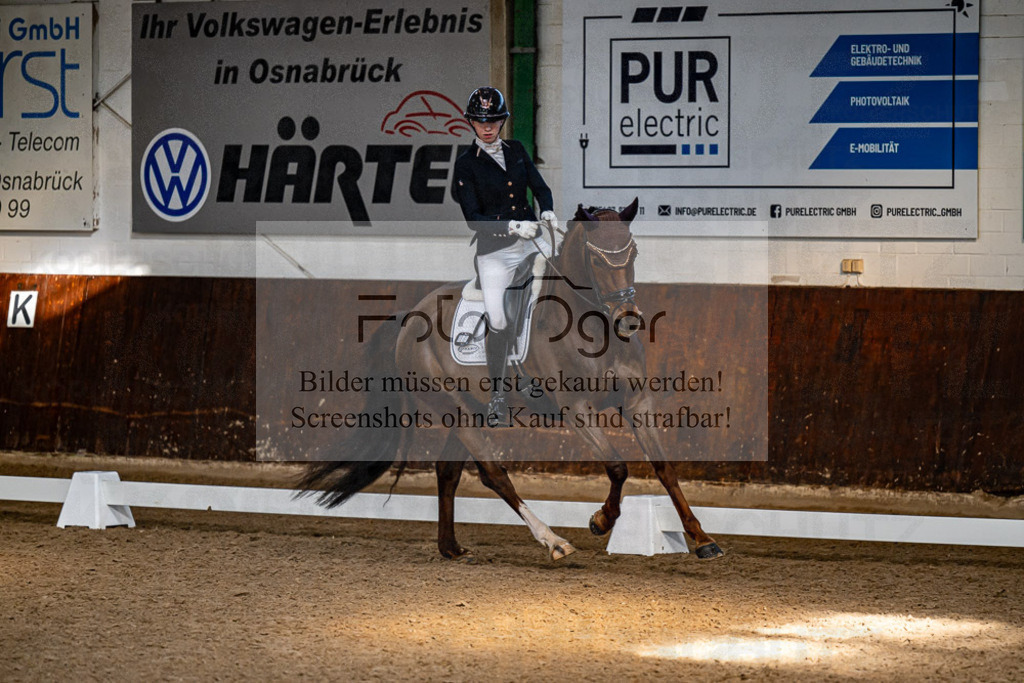 20240308-DOS_4411 | Entdecke hochwertige Reitturnierfotos von Foto Oger. Professionell, emotional und authentisch – jetzt Lieblingsmomente im Shop bestellen.Deutschlandweite Turnierfotografie. - Realisiert mit Pictrs.com
