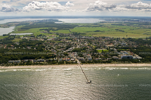 Usedom12083598Zinnowitz | Seebrücke Zinnowitz, Strand, Badestrand, Strandkörbe, Wellen, Brandung,  Zinnowitz, Ostsee, Usedom, Ostseeküste, Mecklenburg-Vorpommern, Deutschland, Europa