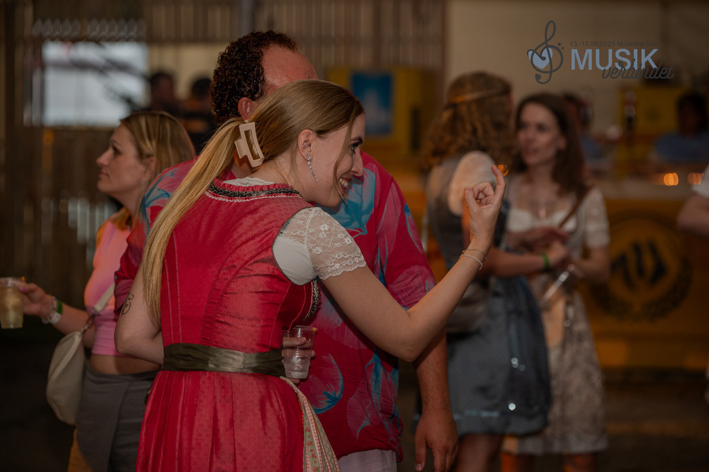 DSC_3255 | "Fussifoto.com – Ihr Ansprechpartner für hochwertige Fotografie! Entdecken Sie kreative Bilder und professionelle Dienstleistungen. Kontaktieren Sie uns für Ihre Projekte!"