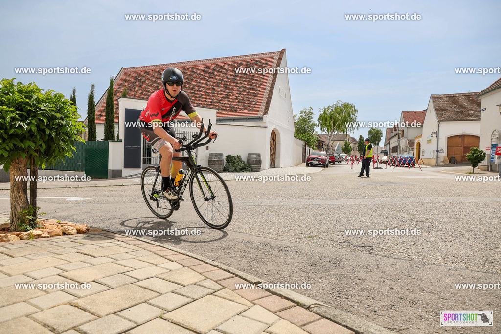 LUR_6420 | Neusiedler See Radmarathon 2025 #neusiedlerseeradmarathon #yourpictrs #sportshot_your_pictrs @Sportshotphotography Copyright:www.sportshot.de