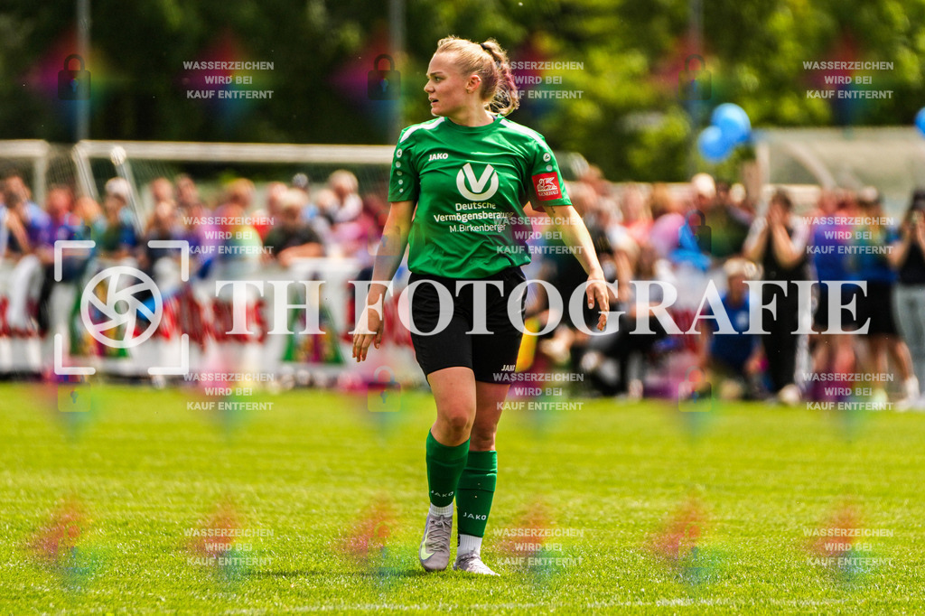 GER, FC Hauingen - SV Waldhaus, Frauen-Fussball, Rothaus Bezirkpokal, Finale, Saison 2024/2025, 29.05.2025 | GER, FC Hauingen - SV Waldhaus, Frauen-Fussball, Rothaus Bezirkpokal, Finale, Saison 2024/2025, 29.05.2025Foto: TH Fotografie/Alessio Bosco