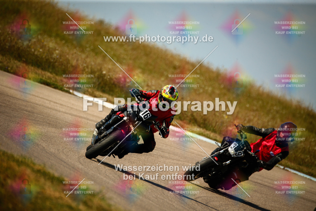 _MOT9477 | Hier findet Ihr Bilder von Touristenfahrten auf der Nürburgring Nordschleife oder von anderen Veranstaltungen die ich besucht habe. Viel Spass beim Durch Schauen 