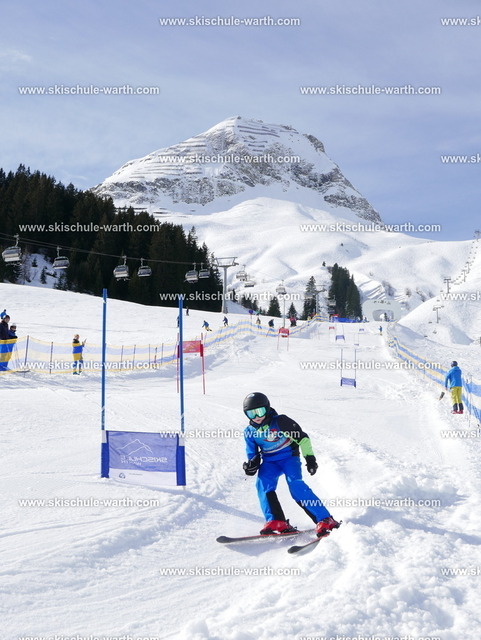 Manuel (2) | Photos von der Skischule Warth - Realisiert mit Pictrs.com