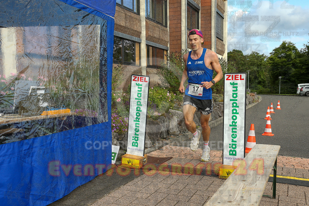 250801_1849_EX1_6664 | Sportfotografie im Rhein-Sieg Kreis, Köln, Bonn, NRW, Rheinland Pfalz, Hessen, etc. Unser Tätigkeitsfeld umfasst den Laufsport vom Volkslauf über den Marathon, Duathlon, Triathon bis zum Ultralauf wie Kölnpfad Ultra oder Schindertrail.