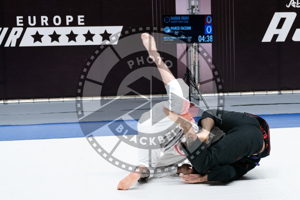 20241012PBB3435 | Athletes compete during the AJP Tour Europe Continental Jiu-Jitsu Professional Championship on October 12, 2024 in Almere near Amsterdam, Netherlands. © Chiara Dazi / photoblackbelt