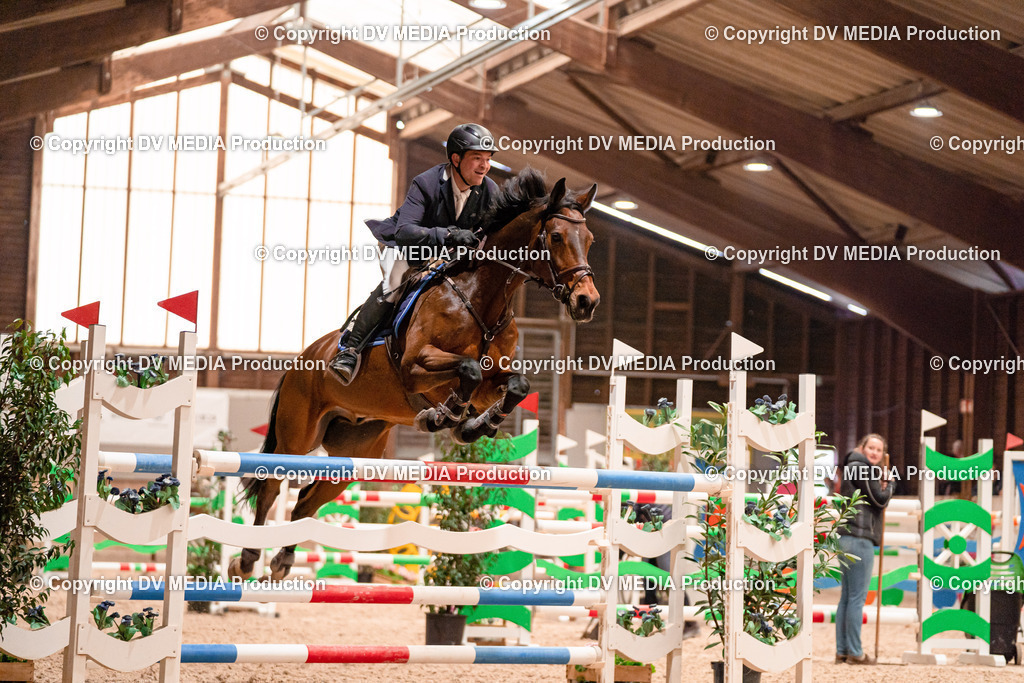 Springen Tag 3-356 | dv-media-shop - Realisiert mit Pictrs.com