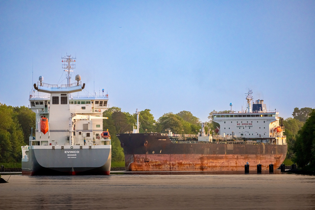 CCI_5738 | Entdecken Sie hochwertigen Fotodruck auf Leinwand, Acrylglas, Alu-Dibond und weiteren Materialien bei Fotodruck Online. Gestalten Sie individuelle Wandbilder in bester Qualität – ideal für besondere Erinnerungen und stilvolle Dekorationen. 