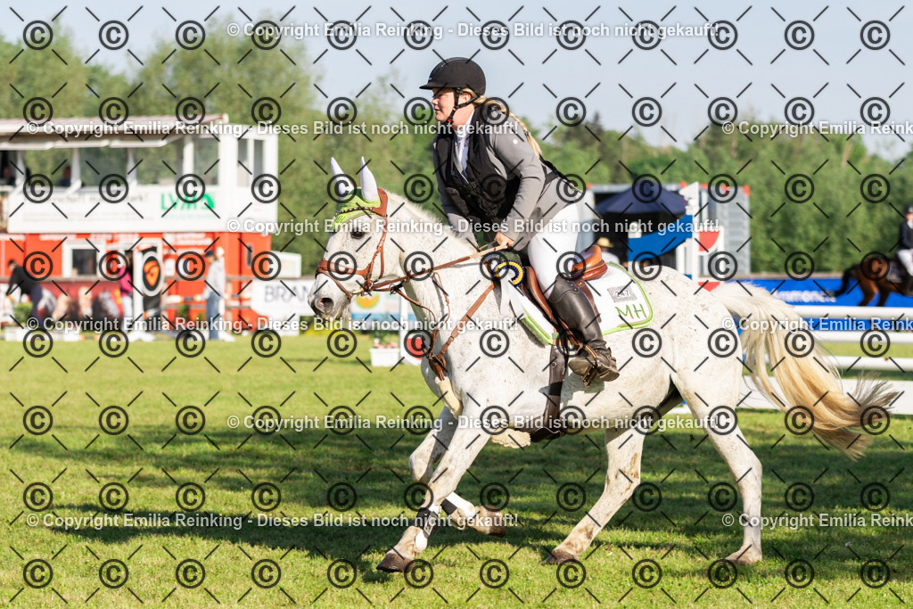 CL5A9330 | Emilia Reinking Fotografie - Realisiert mit Pictrs.com