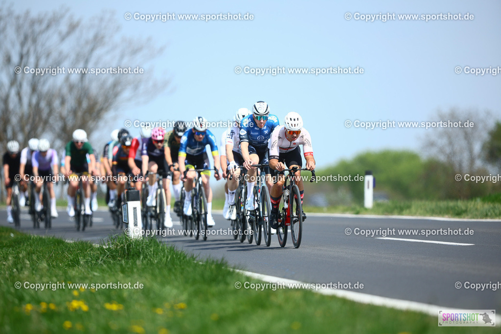 412_TRA55620 | Neusiedlersee Radmarathon 2026@sportshot_your_pictrs #yourpictures#roadtowm2029 #nrm #neusiedlerseeradmarathon #neusiedlersee #neusiedlerseetourismus #burgenland #mörbisch #nrm26 #burgenlandtourismus #voglundco #poweredbyburgenlandtourismus #radsport #rad #marathon #ucigranfondo #visitburgenland #ucigranfondoworldseries