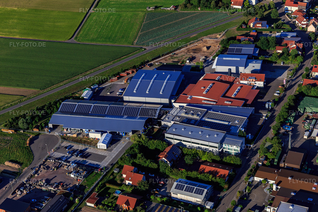 Luftbild: Gewerbergebiet Im Gereut mit WWS Metallformen GmbH, HGGS LaserCUT GmbH & Co. KG in Hatzenbühl im Bundesland Rheinland-Pfalz in Deutschland.Foto: IMG_115106.jpg vom 13.06.2019 durch Werner Riehm/FLY-FOTO.deWWS Metallformen - Wir ziehen schnellerHGGS