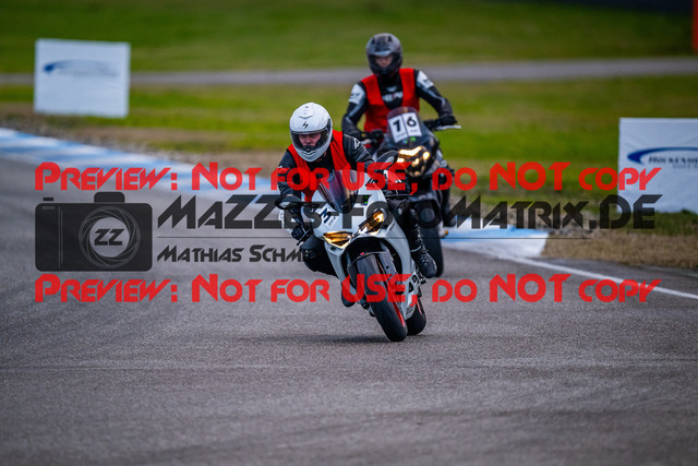 MaZZes_Fotomatrix_20240316_6007705_9658 | Fotograf Mathias Schmid
Sportfotograf,
Eventfotograf,
Hochzeitsfotograf,
Portraitfotograf