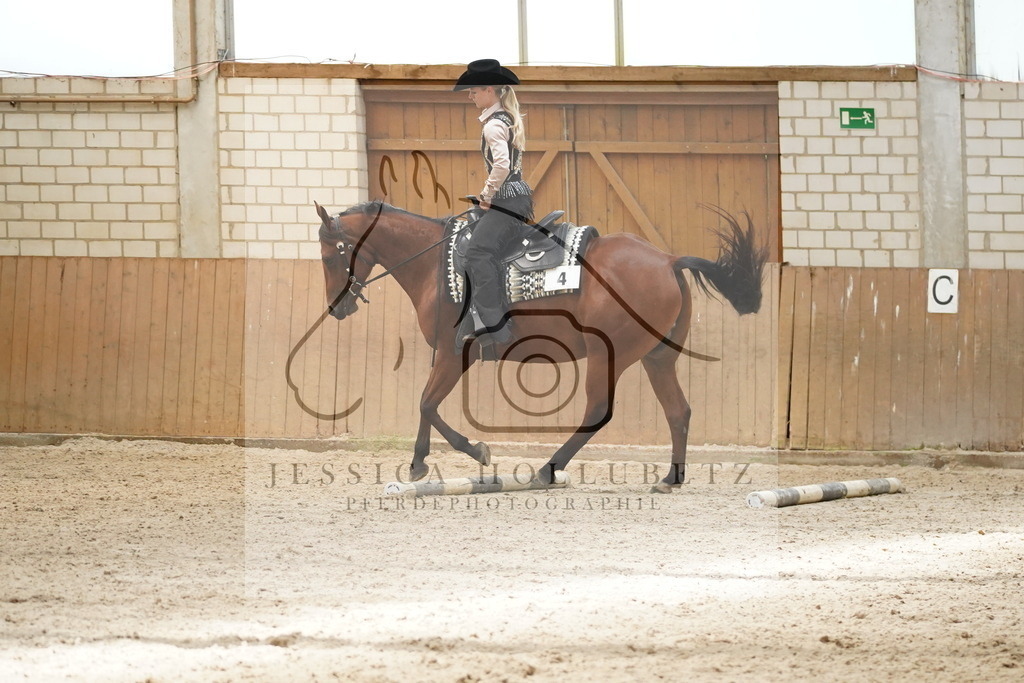 DSC05853 | jessicahollubetz_pferdephotographie - Realisiert mit Pictrs.com