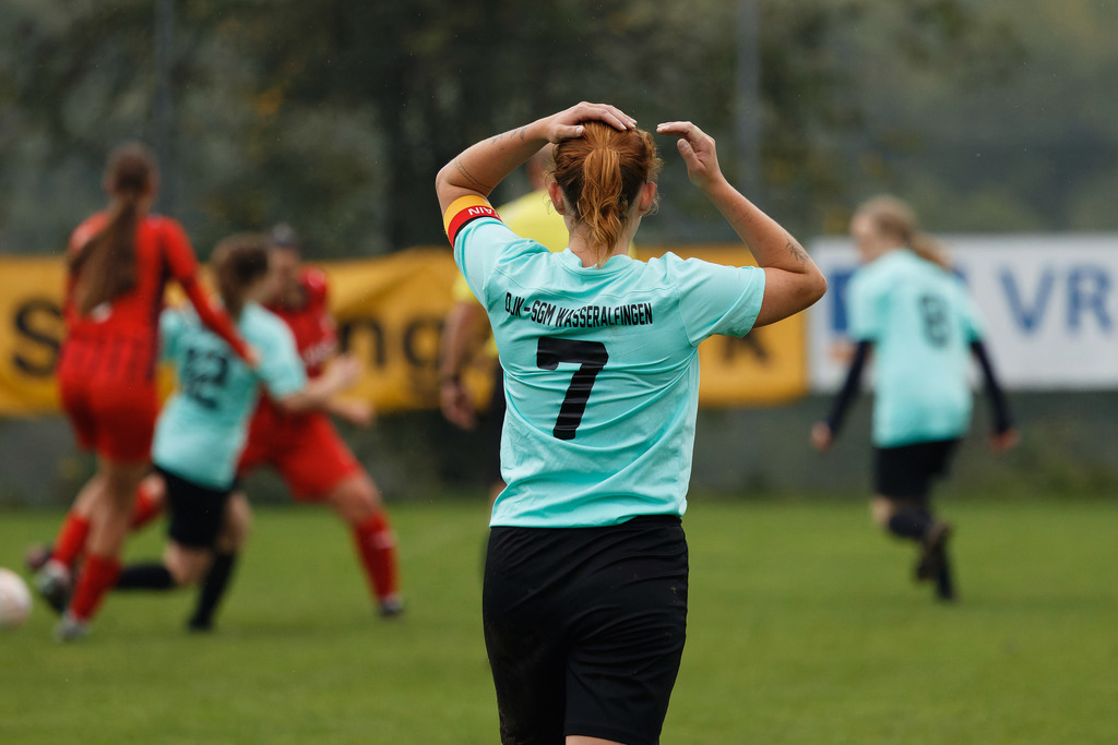 SVWFCH_250927_8297 | Fotopresso – Sportfotografie in Heidenheim & Umgebung. Professionelle Sportfotografie für unvergessliche Momente. Dynamische Action-Shots, emotionale Szenen & hochwertige Bilder. - Realisiert mit Pictrs.com