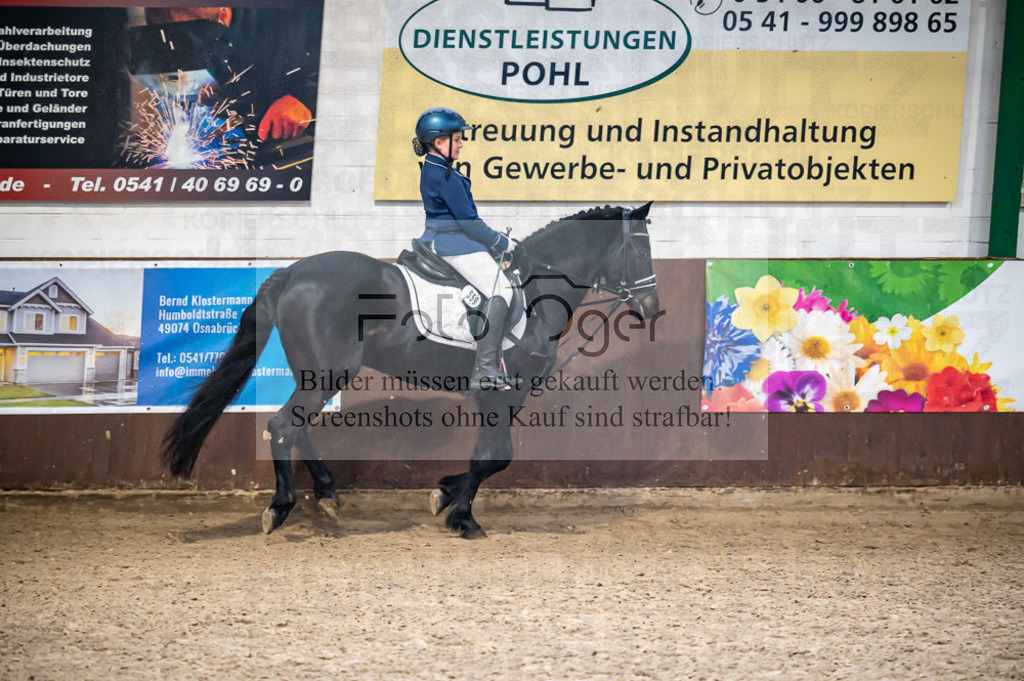 Hallenreittunier Voxtrup 2023 | Entdecke hochwertige Reitturnierfotos von Foto Oger. Professionell, emotional und authentisch – jetzt Lieblingsmomente im Shop bestellen.Deutschlandweite Turnierfotografie. - Realisiert mit Pictrs.com