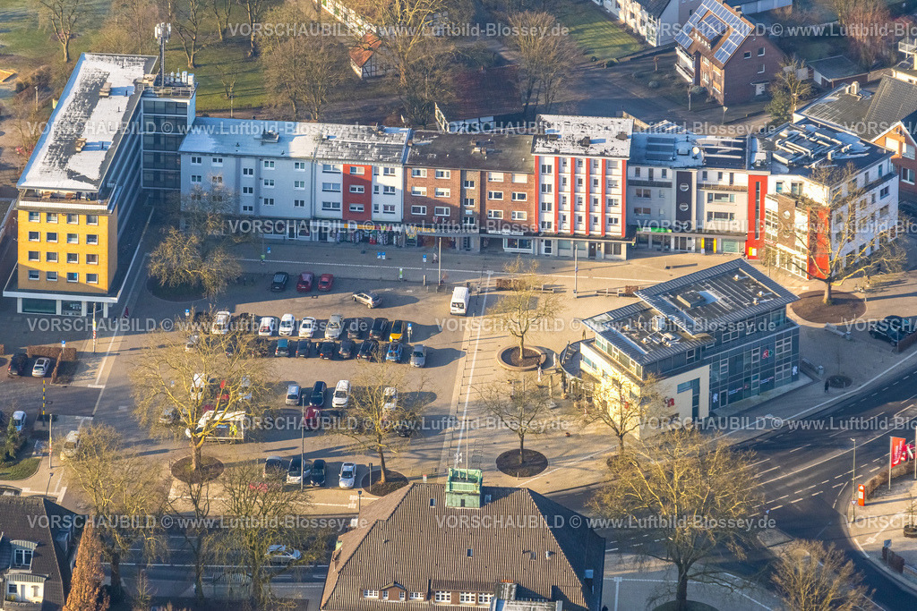 Hamm250200878Heessen | Luftbild, Heessener Markt, Wohnhäuser und Geschäftshäuser an der Amtsstraße, Parkplätze, Stadtbezirk Heessen, Hamm, Ruhrgebiet, Nordrhein-Westfalen, Deutschland