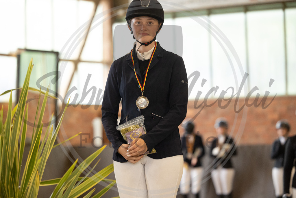 994A2750 | sabrinanicolaifotografie - Realisiert mit Pictrs.com