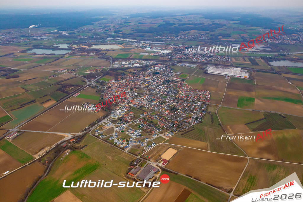 Das Luftbild der Stadt Buttenheim wurde 2018 vom Flugzeug heraus erstellt (keine Drohne) Aufnahmehöhe ca.400 Meter- hohe Auflösung für beste Druck-Qualität