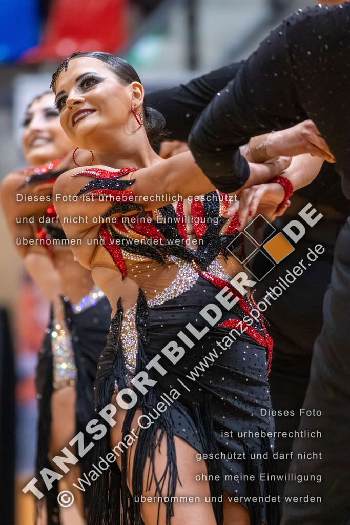 20260328-03182 | Hier finden Sie Tanz Bilder vom Latein und Standard Formationen tanzen. Sportbilder vom Tanzsport. Schöne Fotos und von Weltmeisterschaft, Europameisterschaft, Bundesliga, Regionalliga, Oberliga und Landesliga sowie von GOC Stuttgart, DanceComp, WM Bremen