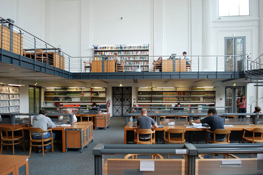 Foto: Leipzig - Universitätsbibliothek | Das Team hinter BILDLEXIKON LEIPZIG bündelt historische wie aktuelle Informationen über die Stadt Leipzig in Text und Bild auf einer Plattform und stellt diese der interessierten Öffentlichkeit zur Verfügung.