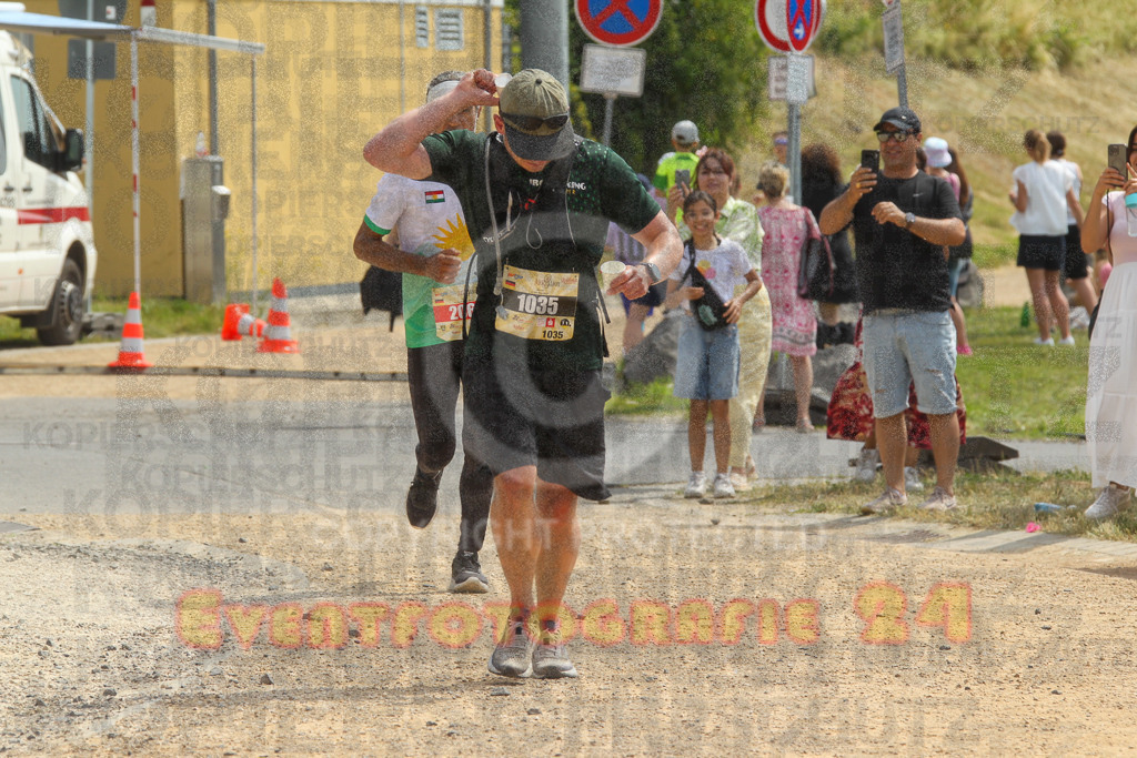 250614_1116_EV4_8757 | Sportfotografie im Rhein-Sieg Kreis, Köln, Bonn, NRW, Rheinland Pfalz, Hessen, etc. Unser Tätigkeitsfeld umfasst den Laufsport vom Volkslauf über den Marathon, Duathlon, Triathon bis zum Ultralauf wie Kölnpfad Ultra oder Schindertrail.