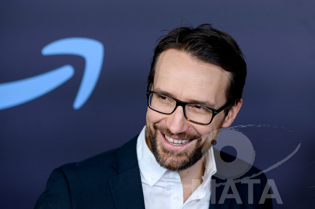 _DWI7423 | MATA IndoCon - Realisiert mit Pictrs.com