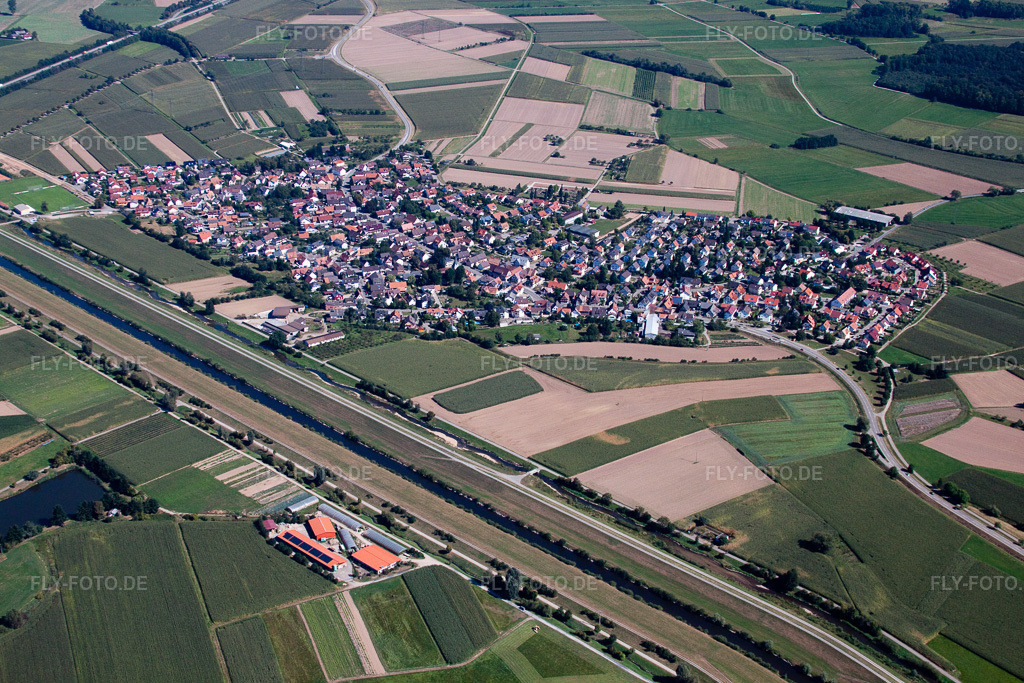 Luftbild: an der Kinzig im Ortsteil Bühl in Offenburg im Bundesland Baden-Württemberg in Deutschland. Foto: IMG_20846.jpg vom 31.08.2009 durch Werner Riehm/FLY-FOTO.de
