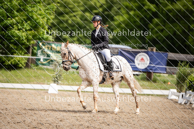Bad_Meinberg_04632 | saradresslerfotografie - Realisiert mit Pictrs.com