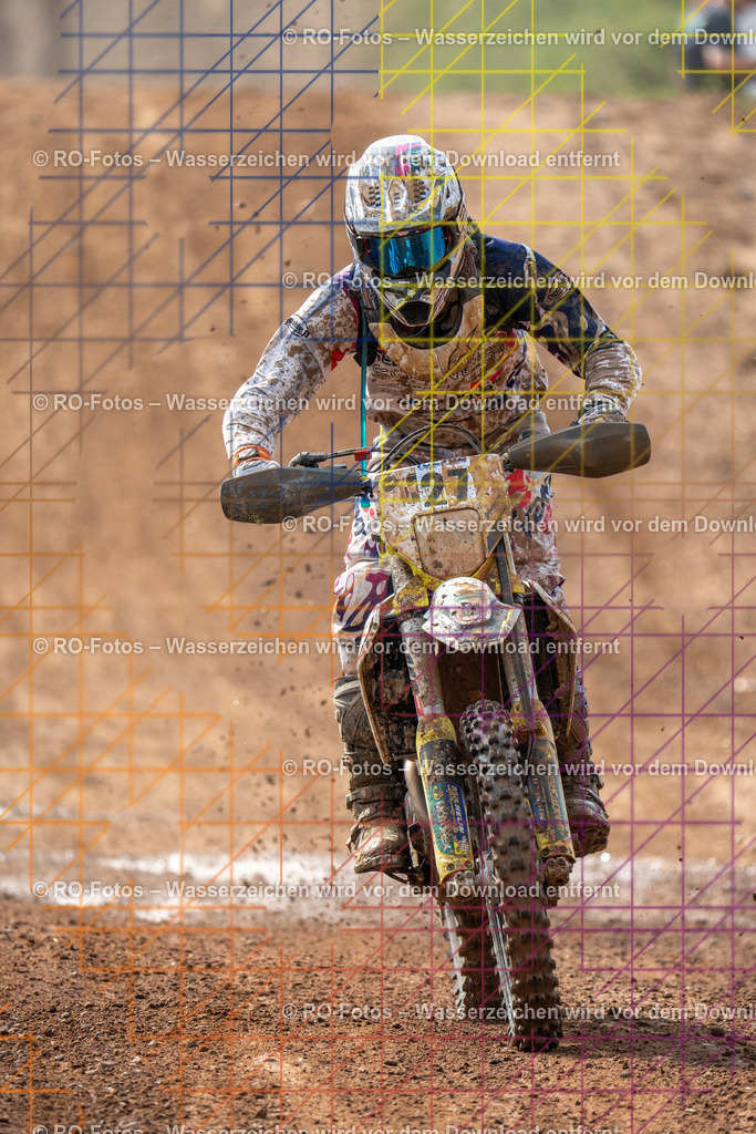 Niederwürzbach 4 Lauf-234 | Sportfotografie von RO-Fotos: Motorsport, Motocross, Enduro, Laufveranstaltungen und Triathlon. Professionelle Fotos von Sportlern und Events. - Realisiert mit Pictrs.com