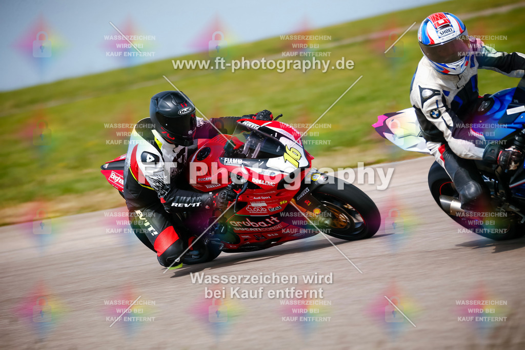 _MOT1093 | Hier findet Ihr Bilder von Touristenfahrten auf der Nürburgring Nordschleife oder von anderen Veranstaltungen die ich besucht habe. Viel Spass beim Durch Schauen 