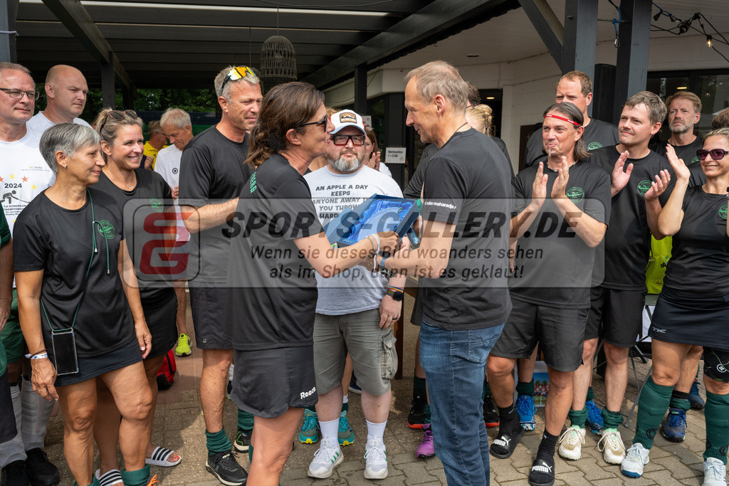 SFE_20240818_0006 | Krefeld, Deutschland, 18.08.2024:  European Cup for Recreational Hockey Players im KTHC Stadion Rot-Weiss Köln Tennis and Hockey Club am 18.08.2024 in Krefeld, Deutschland. (Foto von Stephan Fehrmann)Krefeld, Germany, 18.08.2024: European Cup for Recreational Hockey Players in KTHC Stadion Rot-Weiss Köln Tennis and Hockey Club at 18.08.2024 in Krefeld, Deutschland. (Foto from Stephan Fehrmann)