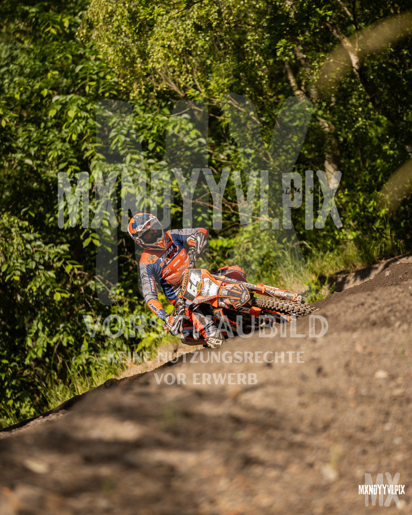 866A0988 | mxndyyvipix