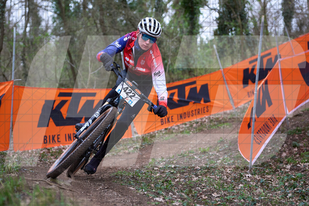 34. KTM Kamptal Trophy 422, NECHIFOR Ioan-Adrian (ROU), MU17, Dinamo-Mit Clima-BikeXpert | ZÖBING, Österreich – 2026-03-28: 34. KTM Kamptal Trophy422, NECHIFOR Ioan-Adrian (ROU), MU17, Dinamo-Mit Clima-BikeXpertFoto: © 2026 Martin Bihounek - MB Creative e.U.