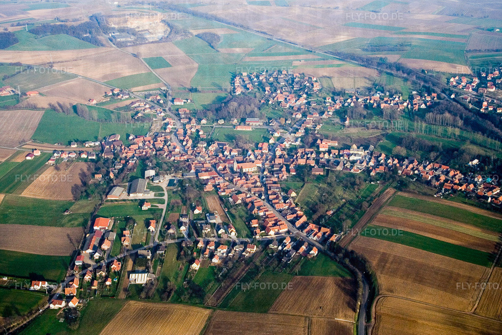 Riedseltz(Elsaß) | Luftbild: Riedseltz(Elsaß) in Riedseltz im Bundesland Bas-Rhin in Frankreich. Foto: IMG_5129.jpg vom 29.12.2006 durch Werner Riehm/FLY-FOTO.de - Realisiert mit Pictrs.com
