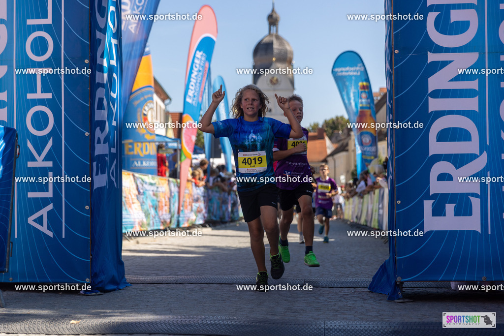 VJ__3430 | Stadtlauf Erding 2025 #stadtlauferding #erdingstadtlauf #stadtlauf_erding #laufmotivation #trisporterding #yourpictrs #sportshot_your_pictrs