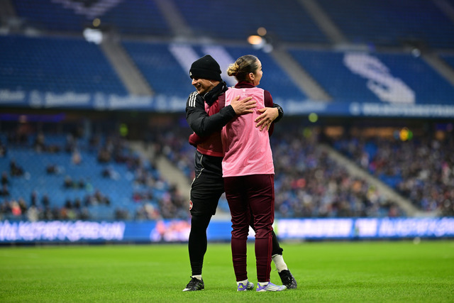 Fußball I Frauen I Saison 2025-2026 I Bundesliga I 10. Spieltag I Hamburger SV - 1. FC Nürnberg I 46285 | Jubel, Begeisterung, Enthusiasmus, Euphorie, Freude, Glücksgefühl, Heiterkeit bei: 1. FC Nürnberg Frauen - Realisiert mit Pictrs.com