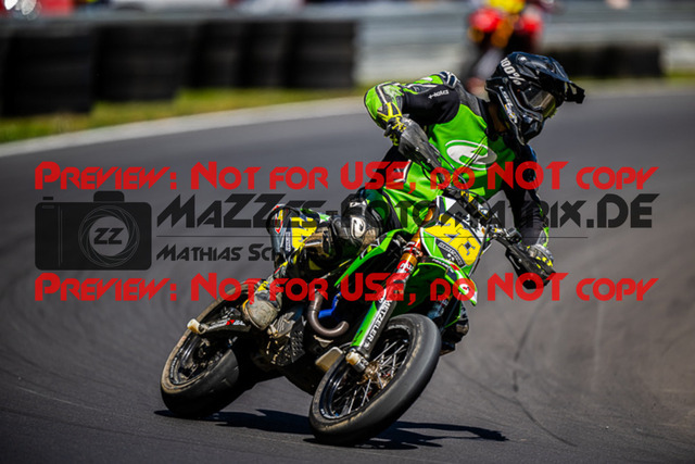 MaZZes_FotoMatrix_220702_8158 | S2