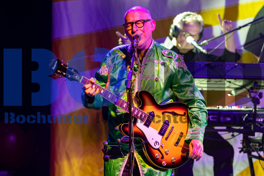 SES_GBAZEC20241227-9 | bond - Realisiert mit Pictrs.com