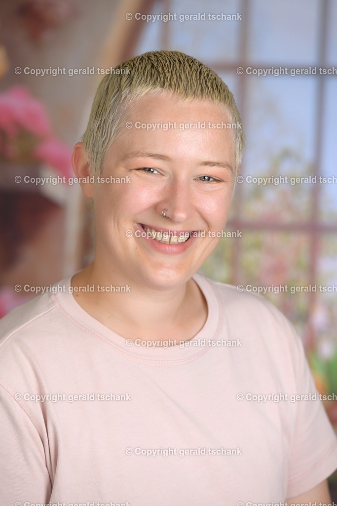 DSC_5399kor | Wählen Sie hier bitte Ihr bestes Foto aus, mit diesem Bild wird Ihr Set produziert. Sollten Sie kein Bild wählen oder mehrere suchen wir das Beste aus!