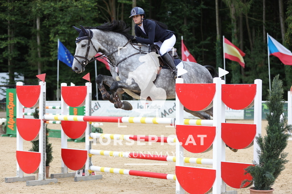 0P6A7850 | Willkommen bei Brunnmayr - Design & Fotografie – Ihrem Spezialisten für Reitturniere und Pferdeveranstaltungen in Oberösterreich, Salzburg und Bayern! Seit über 17 Jahren sind wir leidenschaftlich dabei.