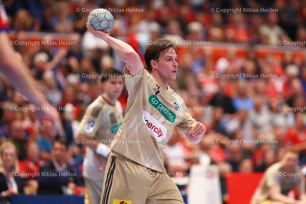 NH_HSVHamburg_TSVHannoverBurgdorf_HandballBundesliga_03092025 | #7 Leif Tissier (TSV Hannover Burgdorf)Handball I Herren I Bundesliga (Daikin HBL) I Saison 2025-2026 I 2. Spieltag I HSV Hamburg - TSV Hannover-Burgdorf I 03.09.2025 I Sporthalle Hamburg