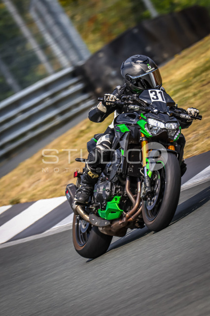 0031-260815BB-020_31 | Deine Full-Service-Agentur für ✔️Videoproduktionen und ✔️Motorsportfotografie Jetzt Angebot anfragen!
