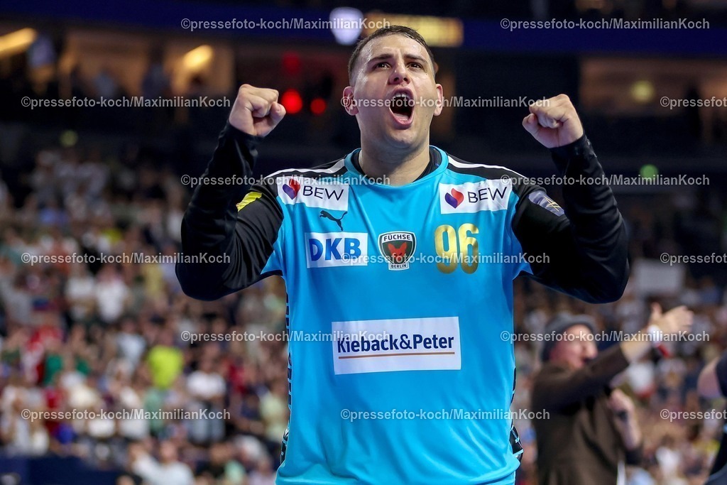KoeEHF14062501095 | 14.06.2025, Handball, Halbfinale TruckScout24 EHF FINAL4, LANXESS arena Köln, Füchse Berlin - HBC Nantes: Jubel der Füchse Berlin nach dem EInzug  ins Finale. Torwart Dejan Milosavljev  (Fuechse Berlin #96) 