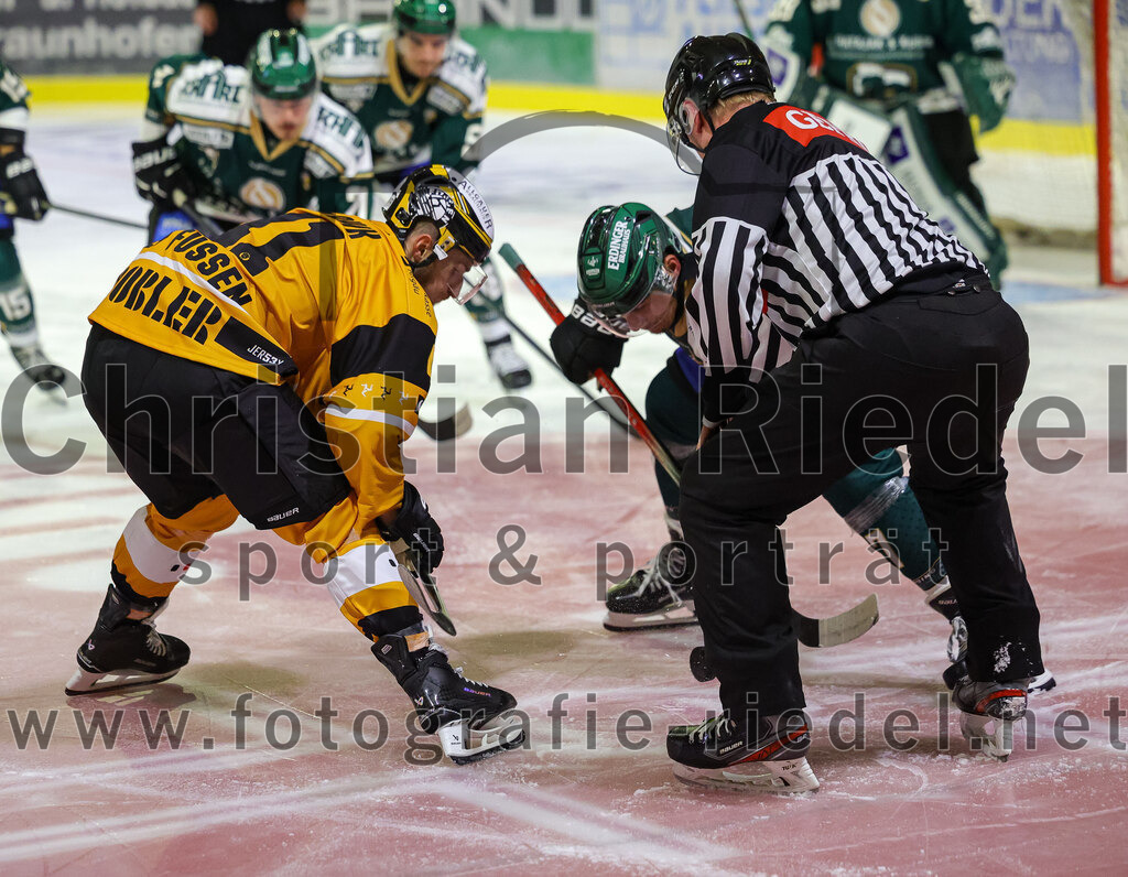 2025-08-22_135_TSV_Erding_gegen_EV_Fuessen | Erding, Deutschland, 22.08.2025:Eishockey, Oberliga Süd 2025 / 2026, Testspiel, TSV Erding gegen EV Füssen, Endergebnis: 1:4Marek Slavik (EV Füssen, #41)Foto: Christian Riedel / fotografie-riedel.net