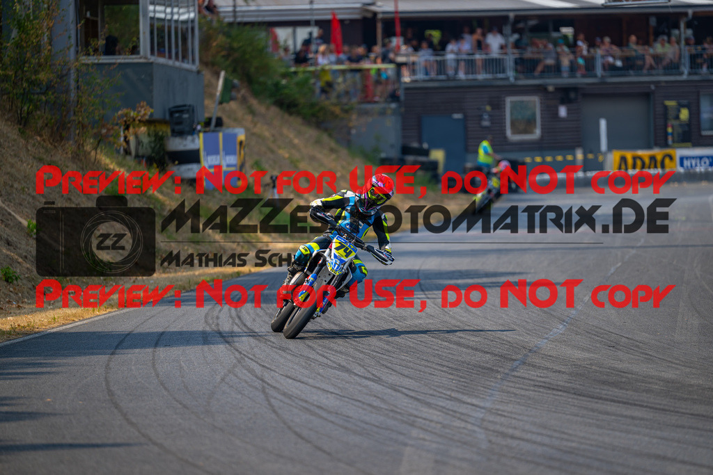 MaZZes-Fotomatrix-20260816-618504 | ROOKIES