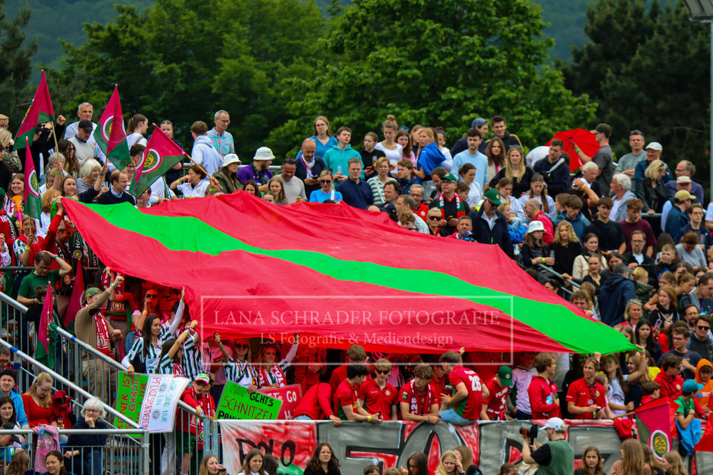 HERREN BUNDESLIGA DM FINALE Mannheimer HC - Hamburger Polo Club 19.05.24 Bonn-186 | lanaschraderfotografie - Realisiert mit Pictrs.com